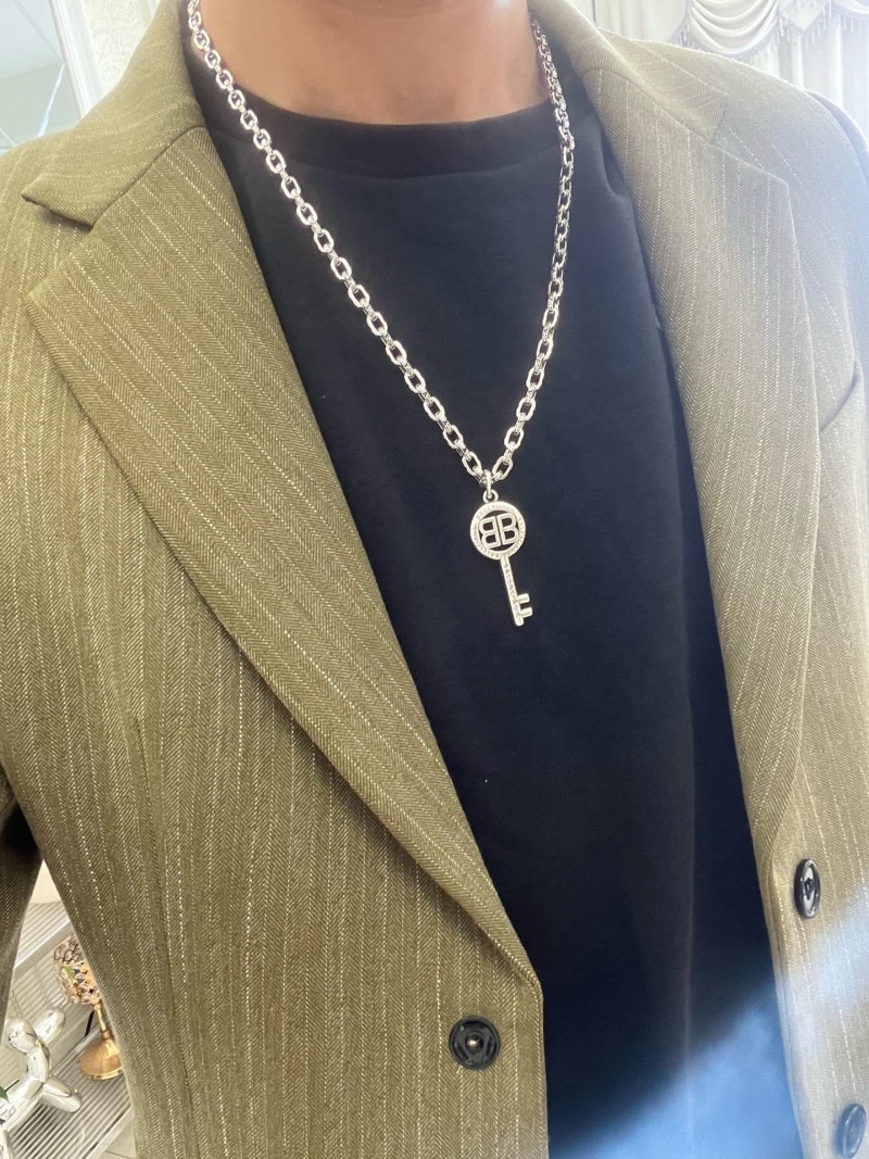 Ba1en*iaga necklaces